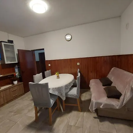 Apartman Aurora Čara Exterior foto